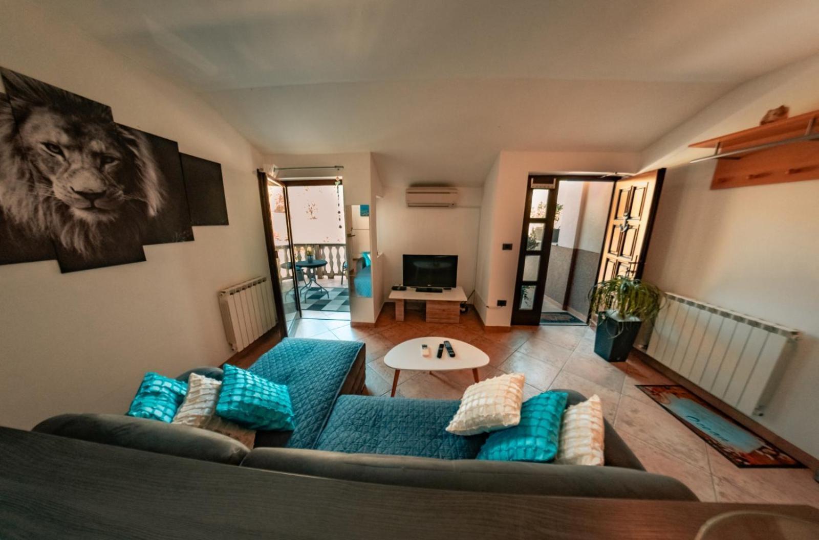 Sea Apartment Izola Exterior photo